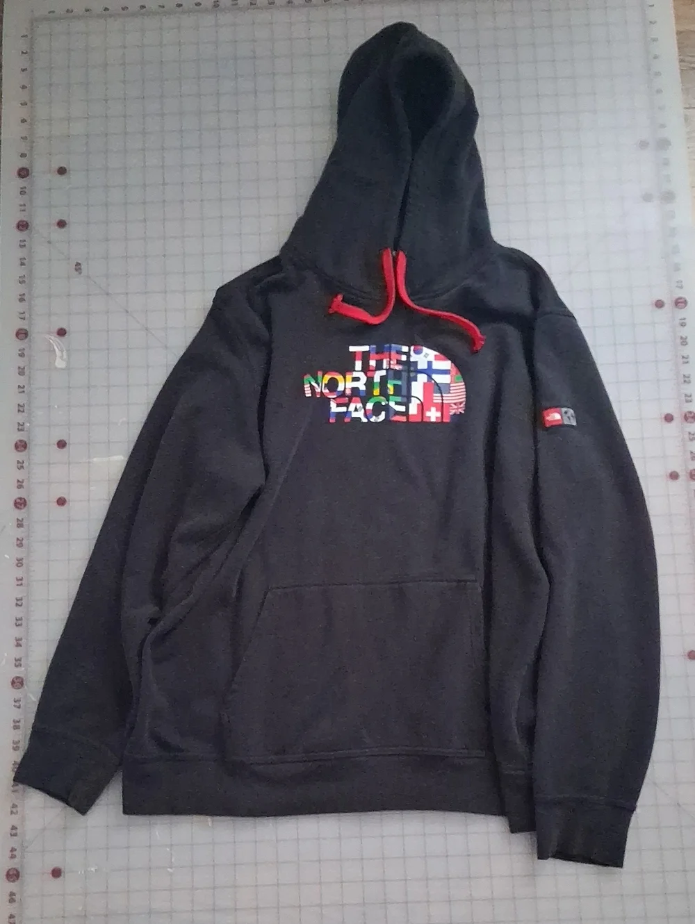 The North Face Men's Black Hoodie with Multicolor Logo XXL
